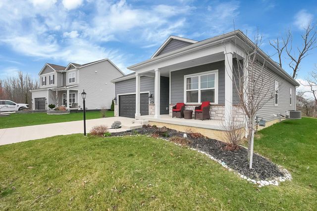 261 Crestview Court, Pickerington, OH 43147
