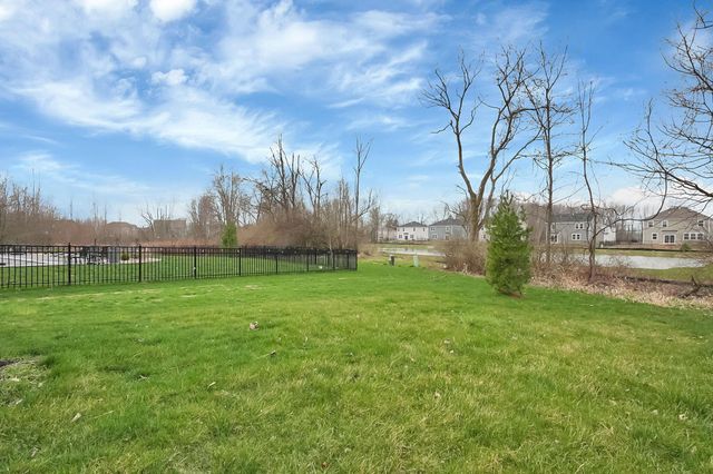 261 Crestview Court, Pickerington, OH 43147