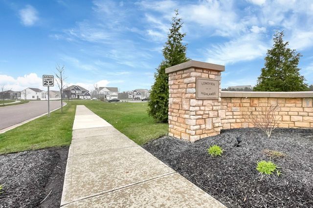 261 Crestview Court, Pickerington, OH 43147