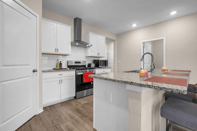 261 Crestview Court, Pickerington, OH 43147