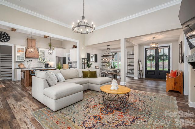 2656 Lee Lawing Road, Lincolnton, NC 28092