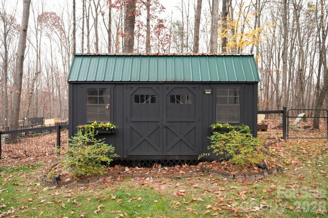 2656 Lee Lawing Road, Lincolnton, NC 28092