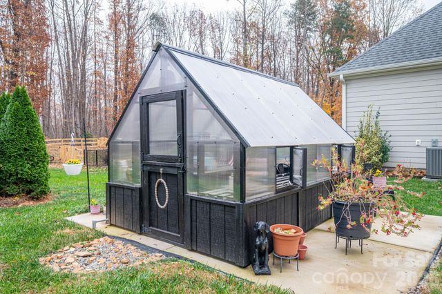 2656 Lee Lawing Road, Lincolnton, NC 28092