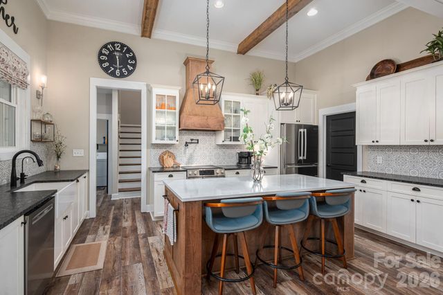 2656 Lee Lawing Road, Lincolnton, NC 28092