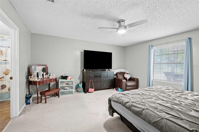 348 CR 542E, Bushnell, FL 33513