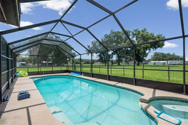 348 CR 542E, Bushnell, FL 33513