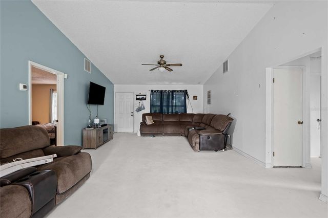 348 CR 542E, Bushnell, FL 33513