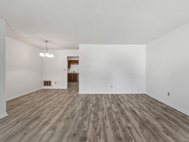174 New Market Street, Tryon, NC 28782