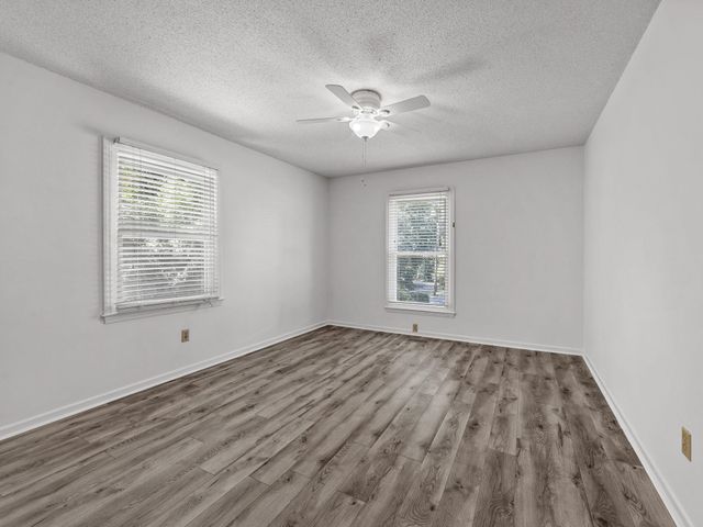 174 New Market Street, Tryon, NC 28782