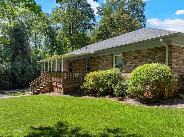 174 New Market Street, Tryon, NC 28782