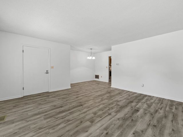 174 New Market Street, Tryon, NC 28782