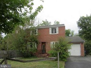 4700 MEGAN DR, Clinton, MD 20735