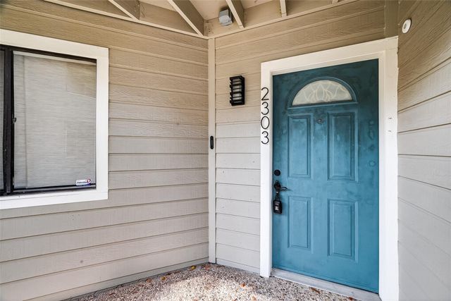 2303 Briarwest Boulevard 2303, Houston, TX 77077