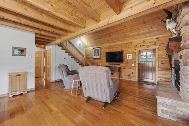 1234 Floyd Hudgens Rd, Ashland City, TN 37015