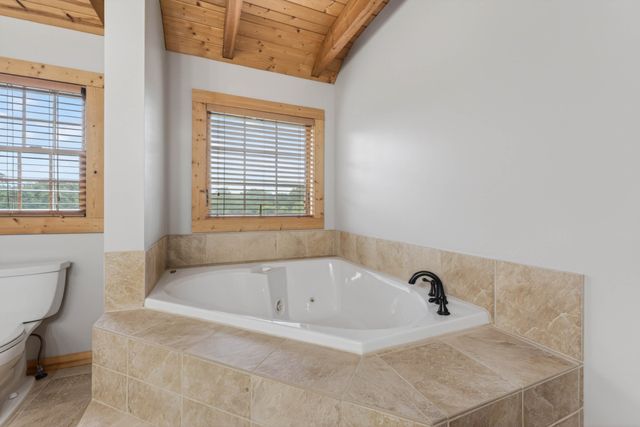 1234 Floyd Hudgens Rd, Ashland City, TN 37015