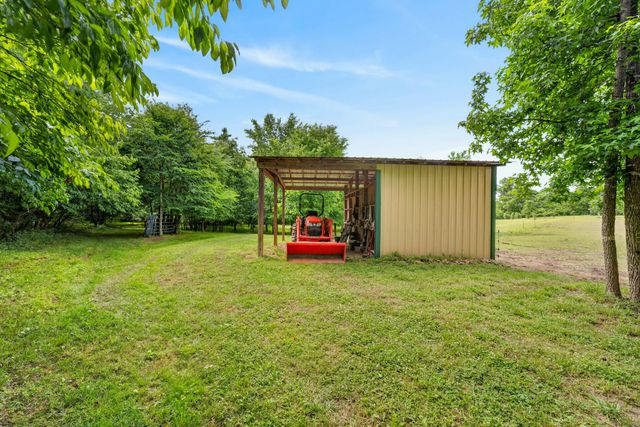 1234 Floyd Hudgens Rd, Ashland City, TN 37015