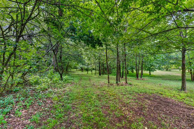 1234 Floyd Hudgens Rd, Ashland City, TN 37015