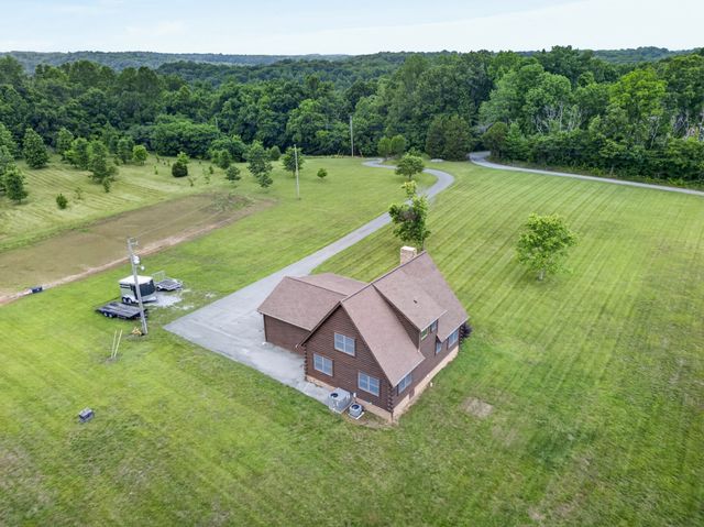 1234 Floyd Hudgens Rd, Ashland City, TN 37015