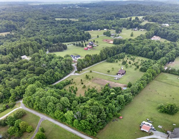 1234 Floyd Hudgens Rd, Ashland City, TN 37015