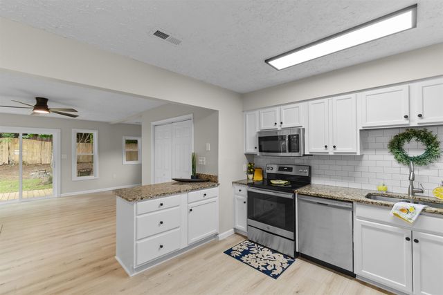 5620 Rosewood Dr., Myrtle Beach, SC 29588
