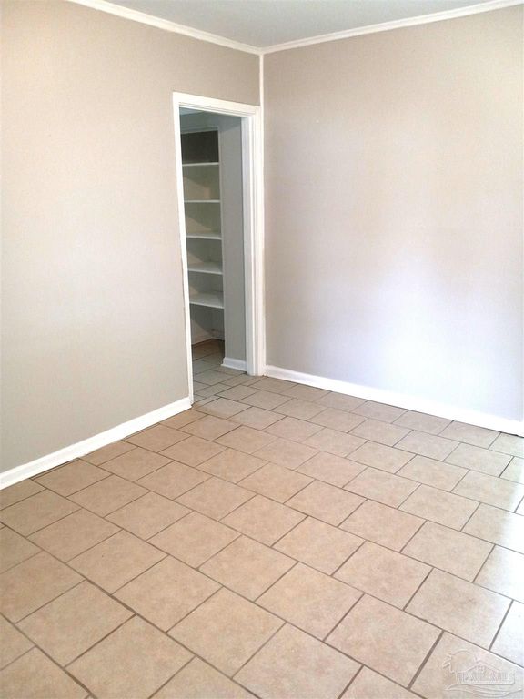 9 Besma Dr, Pensacola, FL 32506