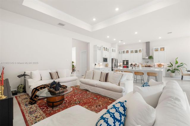 7849 Liberty Way, Parkland, FL 33067