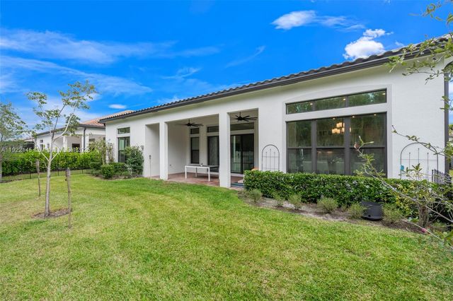 7849 Liberty Way, Parkland, FL 33067