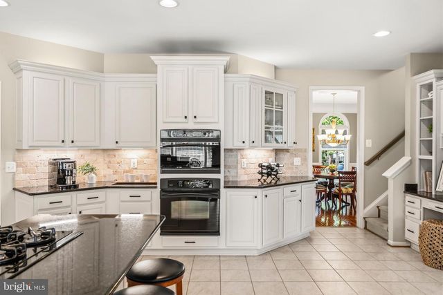 22122 WHISPERHILL CT, Broadlands, VA 20148