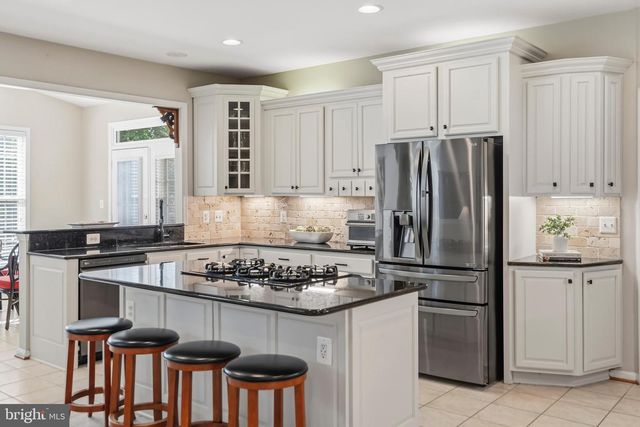 22122 WHISPERHILL CT, Broadlands, VA 20148