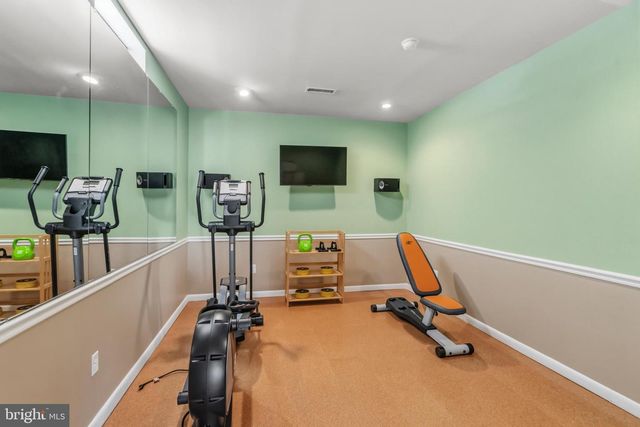 22122 WHISPERHILL CT, Broadlands, VA 20148