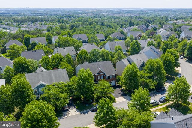 22122 WHISPERHILL CT, Broadlands, VA 20148