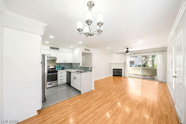 3060 Tarpon Drive 104, Las Vegas, NV 89120