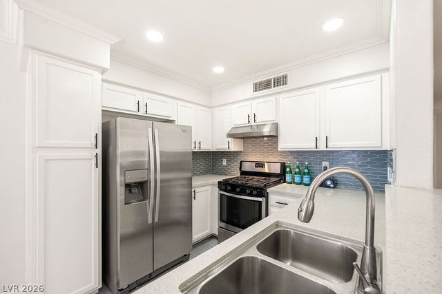 3060 Tarpon Drive 104, Las Vegas, NV 89120