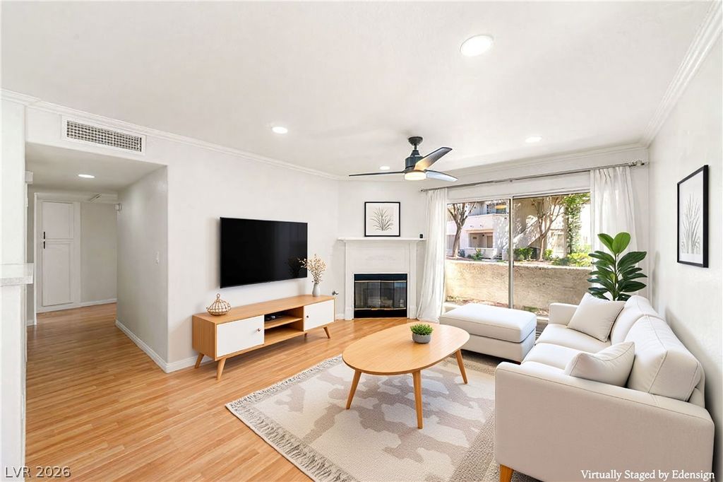 3060 Tarpon Drive 104, Las Vegas, NV 89120