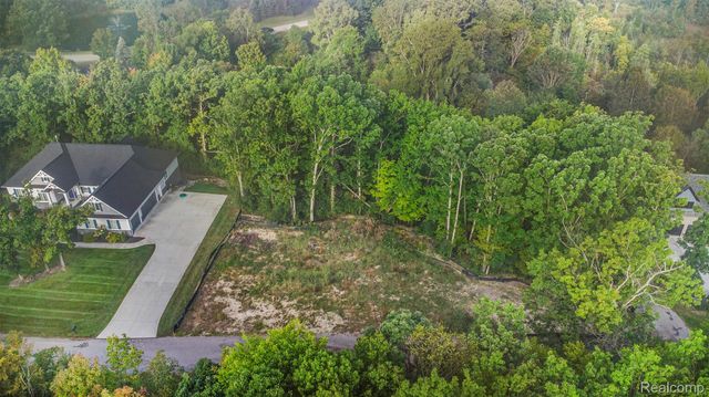 62 Preserve Drive, Tyrone Township, MI 48430