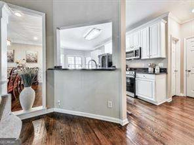 1017 Fairway Valley Drive, Woodstock, GA 30189