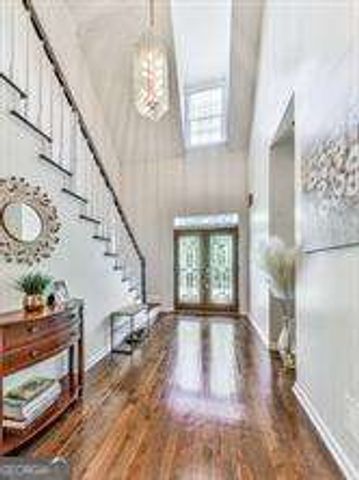 1017 Fairway Valley Drive, Woodstock, GA 30189