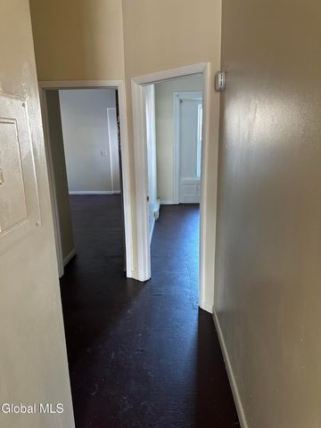 251B Central Avenue B, Albany, NY 12206