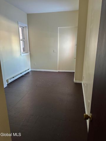 251B Central Avenue B, Albany, NY 12206