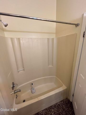 251B Central Avenue B, Albany, NY 12206