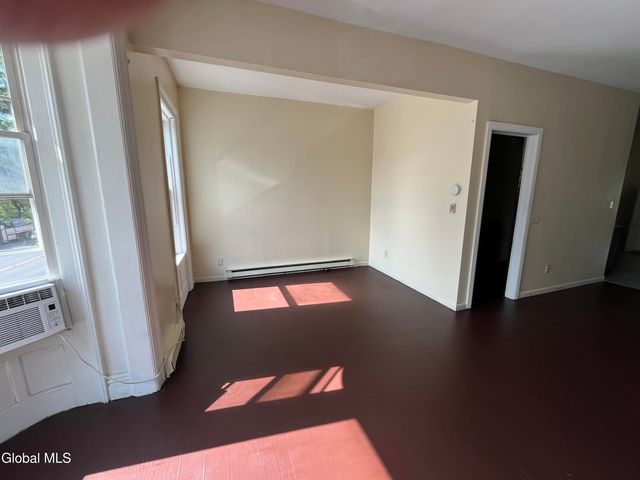 251B Central Avenue B, Albany, NY 12206