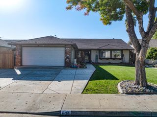 604 Kinshire Way, Patterson, CA 95363