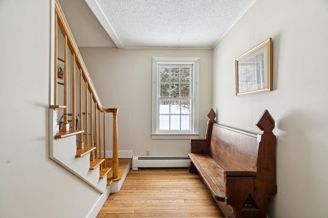 87 Fairground Road, Springfield, VT 05156