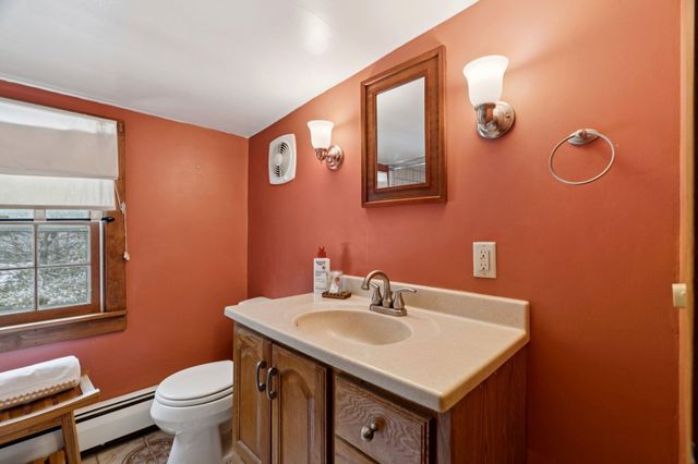87 Fairground Road, Springfield, VT 05156