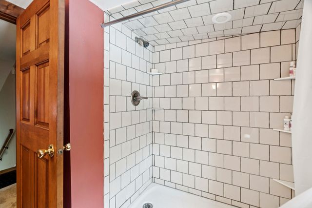 87 Fairground Road, Springfield, VT 05156