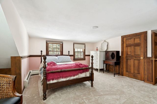 87 Fairground Road, Springfield, VT 05156