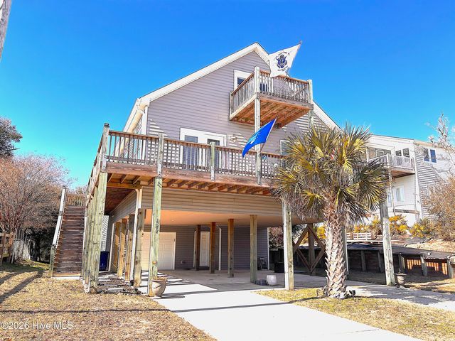 127 Eastview Drive, Emerald Isle, NC 28594