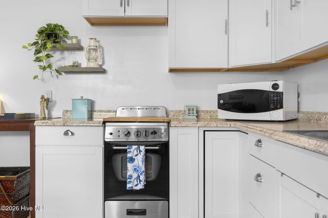 127 Eastview Drive, Emerald Isle, NC 28594