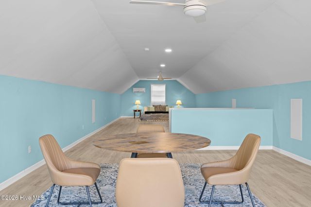 127 Eastview Drive, Emerald Isle, NC 28594