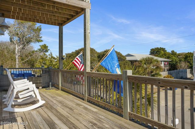 127 Eastview Drive, Emerald Isle, NC 28594